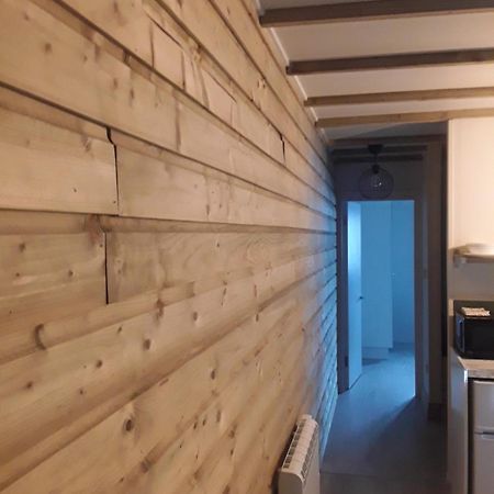 The Lodge Guesthouse Brittas Exterior foto